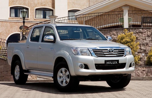 Toyota Hilux é vendida com desconto nas lojas